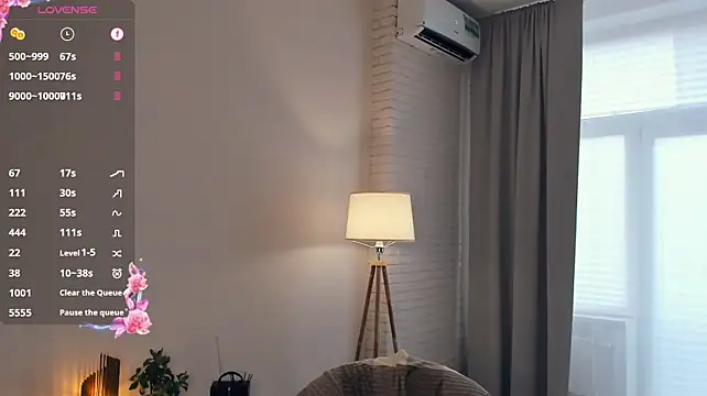 FeliciaKogen - show my doggy-style position