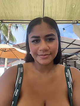 NayTorres - SHOW BOOBS BOUNCE IN PUBLIC