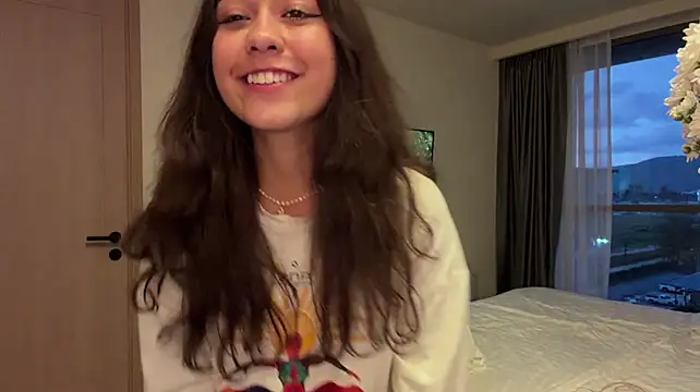 ReynaMccarron - unbuttoning a bra with a bare back dance
