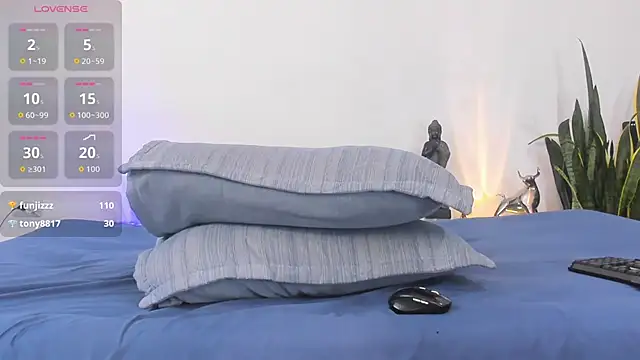 XXX chat uživo modela juank_adamx