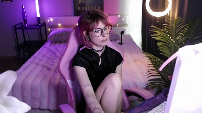 _Moonlight_t's Live XXX Chat