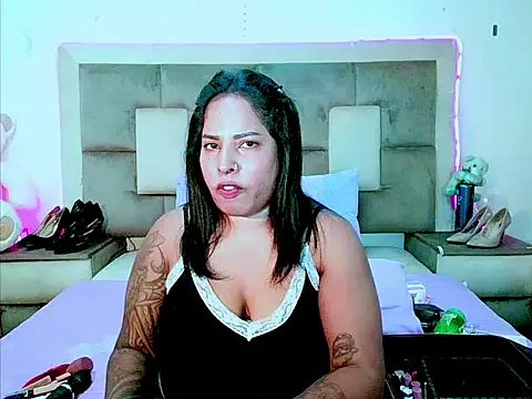 indiantopaz694un Live XXX chat