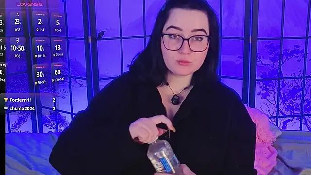 DriveThruAmina Chat XXX in diretta