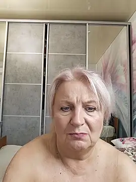 AvrilMillers' Live XXX Chat