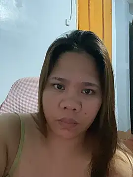 Chat XXX ao vivo de -CLARAMommy-