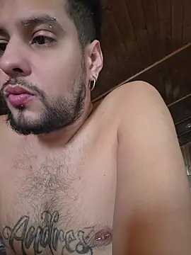 XXX chat uživo modela CRATOS69