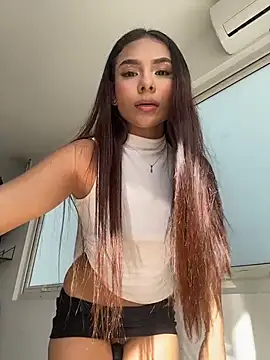 Amira_cute2