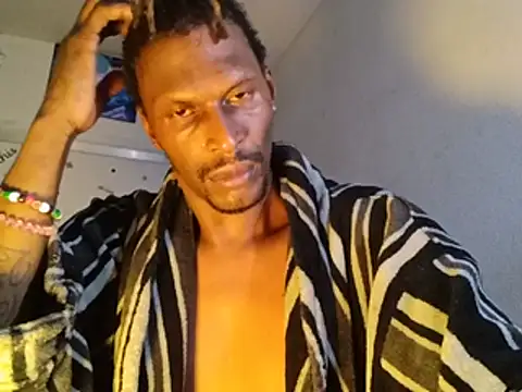 PharoahMoans4U Show in webcam