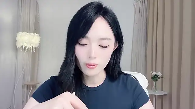 LiLy0608 live XXX chat