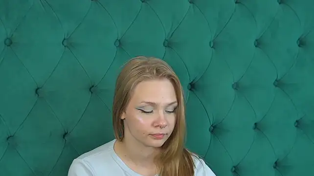 IowaBrosnan – Live XXX-chat
