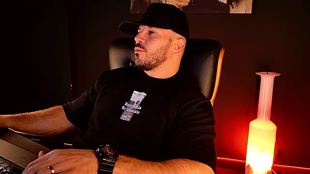 AngeloEric Live XXX-chat