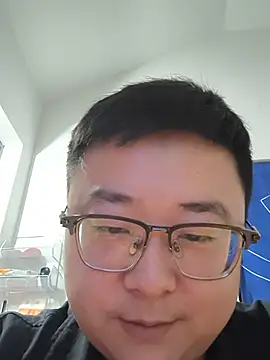 bubaojiangg 网络视讯表演