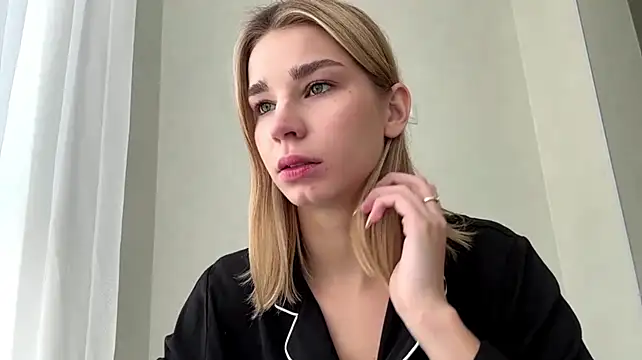 PickmeGirl - show my outfit