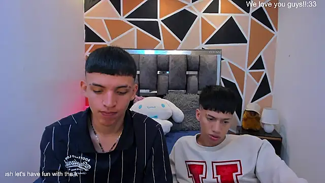 Juan_Nd_Steven Adlı Modelin Canlı XXX Sohbeti