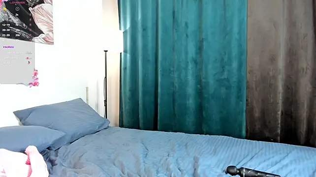 EditaBand's Live XXX Chat