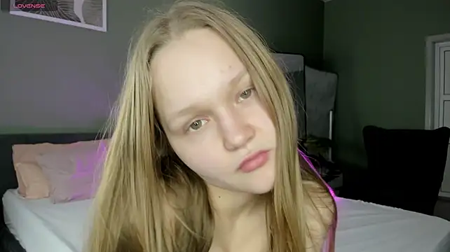 MellisaVeil Chat XXX live