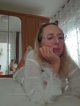 MariaRichi_ Chat XXX in diretta