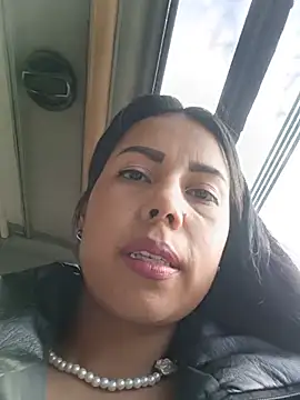 Chat +18 de _andrea30 ao vivo