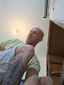 Онлайн чат XXX genaroo38