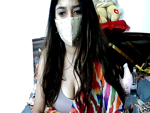 צ'אט XXX בשידור חי של Gloie4u