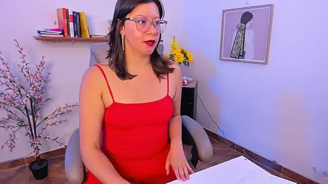 Chanelll_Taylorr_ - 🎃Long legs+Footjob🎃