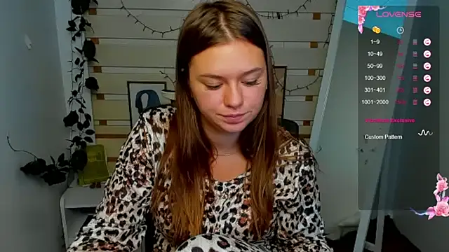 Josephine_Kiss Adlı Modelin Canlı XXX Sohbeti