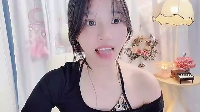 Yanys521 Chat XXX in diretta