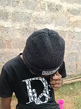 צ'אט XXX בשידור חי של Originatin