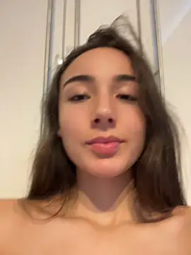 Innerpeace_ Chat XXX in diretta