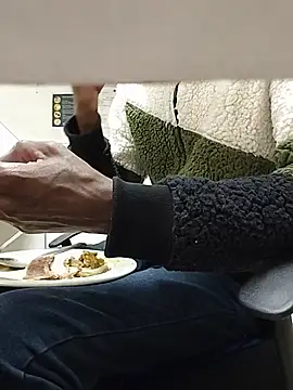THATHAIRYTALLDUDE's Live XXX Chat