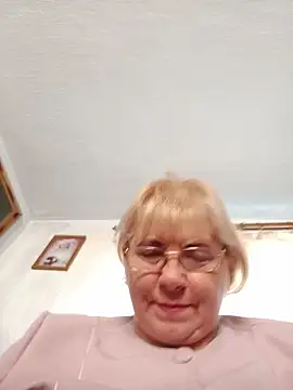 Chatroom XXX en direct de Elena_Beautiful784