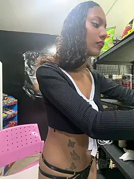 XXX chat uživo modela Eva_rousse01