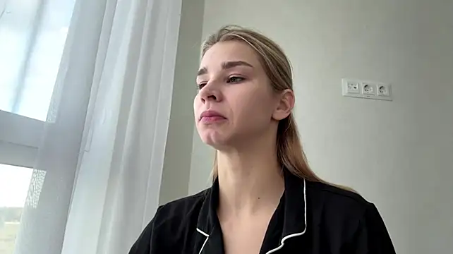 PickmeGirl - show my outfit