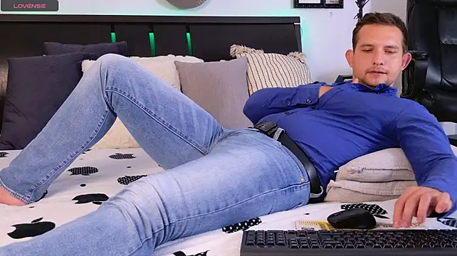 Jimmy_Doss 라이브 XXX 채팅