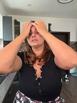 AnneKane - TAKE OFF PANTIES NOW finger it hard🥵