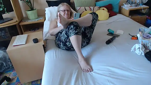 XXX chat uživo modela Dorina
