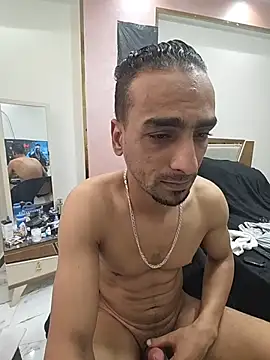 Show modela highguy na web-kameri