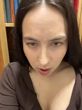 Holly_Play - feed pussy with 2 fingers to fuck loud