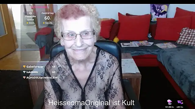 Chatroom XXX en direct de HeisseomaOriginal