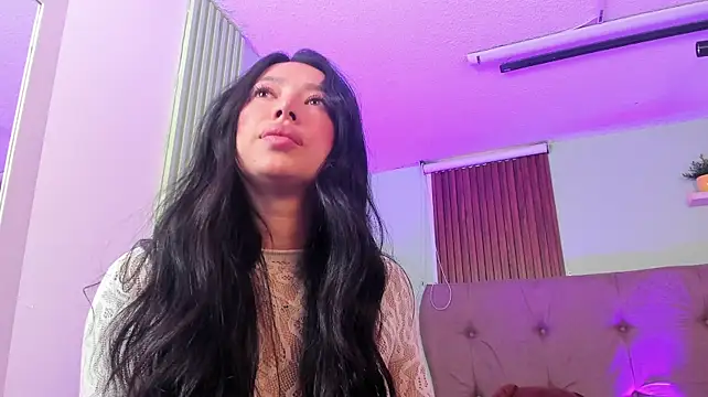lilyy_evanss' Live XXX Chat