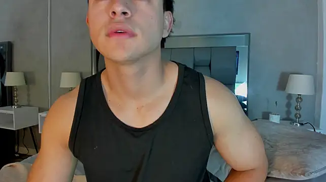 Charlie___Musk élő XXX-chatje