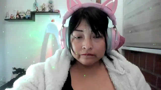 Shaddycute_ Chat XXX in diretta