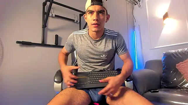 Alejandro_vega_ Live XXX Chat