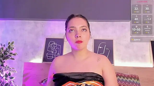 Rossie_towersxxx - NAKED AND PALYFULL 🔥🌡️