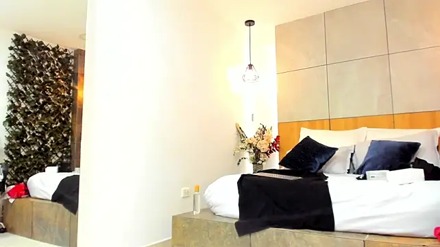 MarcusBlack_ Adlı Modelin Canlı XXX Sohbeti