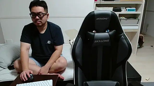 takajiru Pertunjukan Webcam