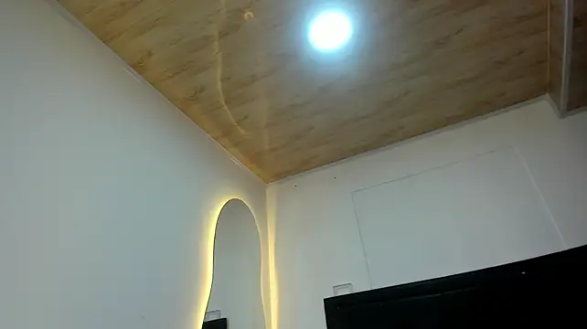 BustyGlow