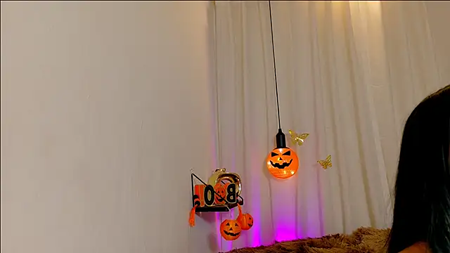 Kaaiiri Chat XXX in diretta