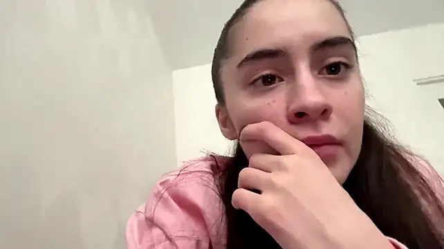 צ'אט XXX בשידור חי של raisatdj