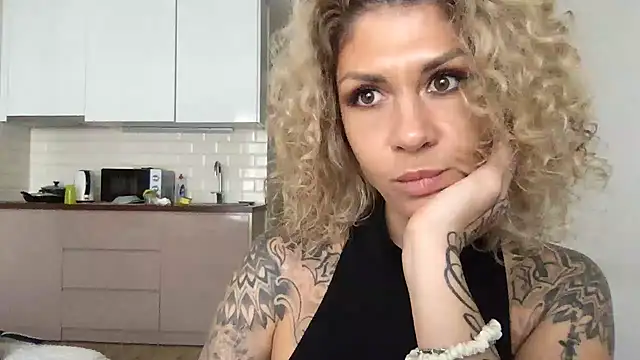 Rioxxxxan Live XXX chat